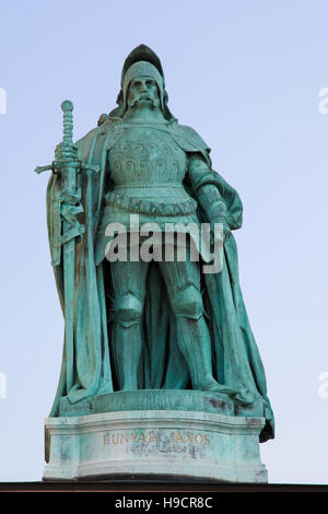 Statue von John Hunyadi (1406-1456), eine führende ungarische militärische und politische Figur in Mittel- und Südosteuropa während des 15. Jahrhunderts in Stockfoto