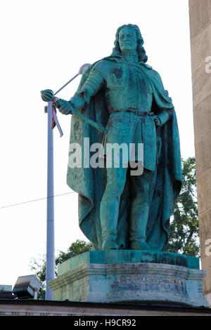 Statue von Francis II Rakoczi (1676-1735), ein ungarischer Adeliger und Anführer des ungarischen Aufstands gegen die Habsburger in Heldenplatz oder Hosok Stockfoto