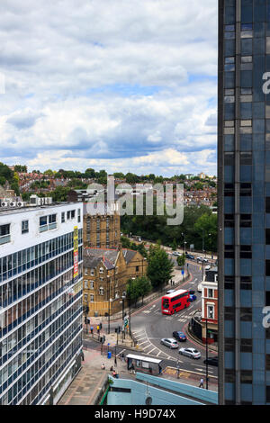 Ansicht von oben von Hameln Haus (jetzt ein Premier Inn), Torbogen Turm (jetzt Vantage Point) und der kreiselbrecher, vor der Sanierung als Zwei-wege-System Stockfoto