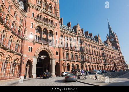 St Pancras Station Hotel, London, England Stockfoto