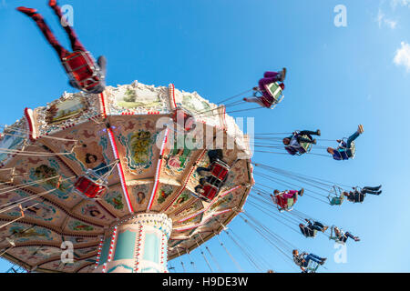 Fliegende Stühle messe Fahrt am Goose Fair, Nottingham, England, Großbritannien Stockfoto