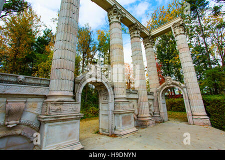 Gilde-Park in Toronto Ontario Kanada architektonische Artefakte Stockfoto