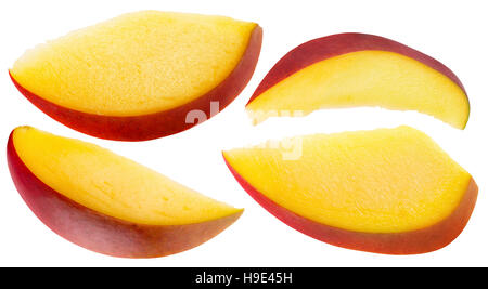 Mango Scheiben auf dem weißen Hintergrund isoliert. Stockfoto