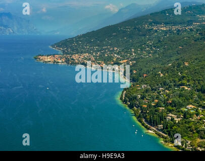 Luftbild, Hafen von Torri del Benaco, Gardasee, Lago di Garda, Torri del Benaco, Nord-Italien, Veneto, Italien, IT Europe Stockfoto