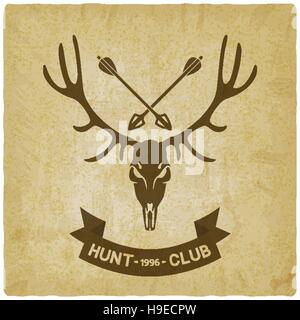 Hirsch Schädel Silhouette auf gekreuzten Jagd Pfeile alten Hintergrund. Jagd-Club-Design. Vektor-Illustration - Eps 10 Stock Vektor