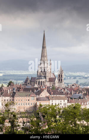 Die Kathedrale von Saint-Lazare in Autun, Frankreich. Stockfoto