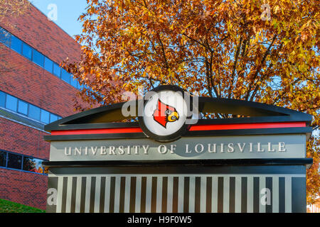 LOUISVILLE, KY, USA - NOV. 20, 2016: the University of Louisville (UofL) ist eine staatliche Universität in Louisville, Kentucky. Die University of Louisville Stockfoto