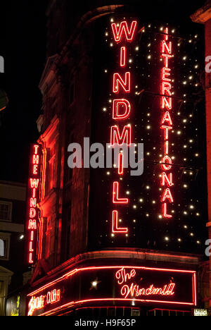 Die Windmill Theatre in London jetzt als Windmühle International umbenannt. Stockfoto