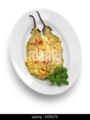 Tortang Talong mit Giniling, Auberginen-Omelette mit Mett, filipino Nahrung Stockfoto