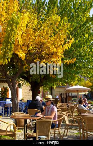 Cafe, Omodos, Troodos-Gebirge, Zypern, östlichen Mittelmeer Stockfoto