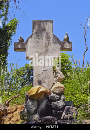 Brasilien, Bundesstaat Rio De Janeiro, Guanabara-Bucht, Paqueta Island, Blick auf die Paqueta Friedhof. Stockfoto