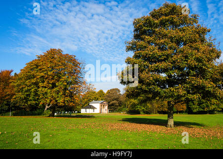 Die Dower House bei Heaton Park, Manchester, England, UK.  Heimat der Manchester und Imker-Kreisverbandes. Stockfoto