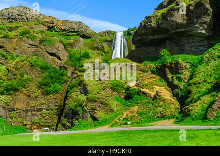 Blick auf den Gljufurarfoss-Wasserfall im Süden Islands Stockfoto