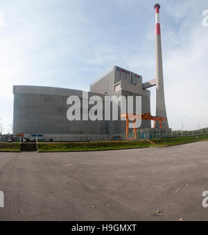 Das Atomkraftwerk Zwentendorf war das erste Kernkraftwerk gebaut in Österreich, 6 kerntechnischer Anlagen vorgesehen. Das Werk in Zwentendorf Stockfoto