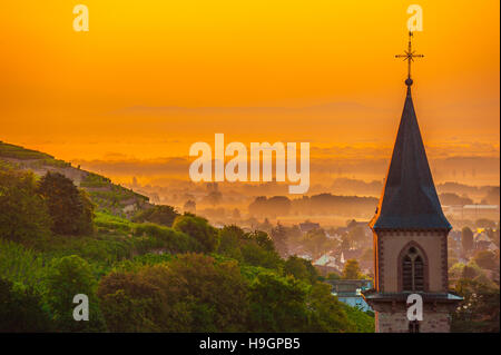 Ribeauvillé, in der Nähe von Colmar, Haut-Rhin, malerisches Dorf, Elsass, Frankreich Stockfoto