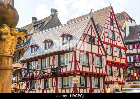 Colmar, landschaftlich malerische Stadt, auf die landschaftlich schöne Strecke der Rebe Elsass, Elsass, Frankreich Stockfoto