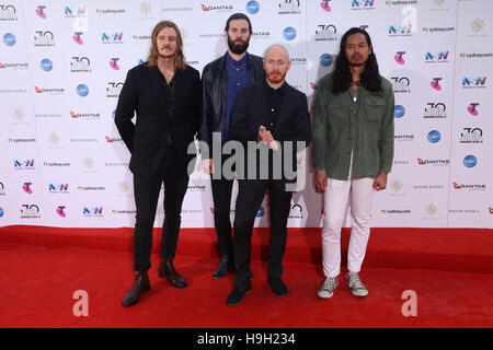 Sydney, Australien. 23. November 2016. TBC kommt auf dem roten Teppich für den 30. ARIA Awards im The Star, Pyrmont, Sydney. Kredit: Kredit: Richard Milnes/Alamy Live-Nachrichten Stockfoto