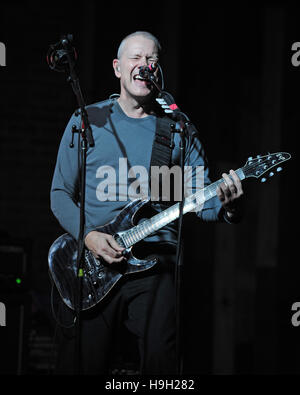 Fort Lauderdale, FL, USA. 22. November 2016. Helm führt auf Revolution am 22. November 2016 in Fort Lauderdale, Florida. © Mpi04/Medien Punch/Alamy Live-Nachrichten Stockfoto