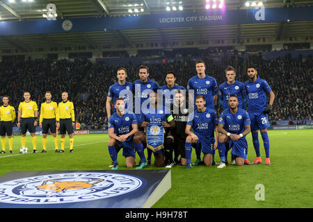 Leicester, UK. 22. November 2016. Leicester City Team Gruppe Line-up Fußball: UEFA Champions League-Gruppe G-Match zwischen Leicester City 2-1 FC Brügge im King Power Stadium in Leicester, England. © Fernen Osten Presse/AFLO/Alamy Live-Nachrichten Stockfoto