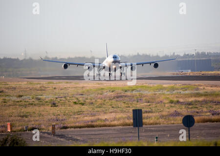 Flugzeug in Adolfo Suarez Flughafen, Madrid Stockfoto