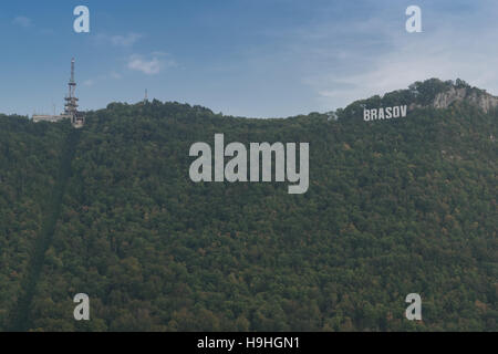 Brasov-Logo auf Tampa Hill Stockfoto