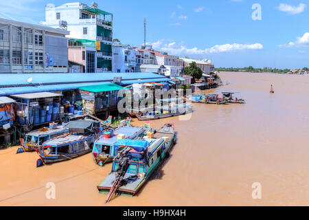 Leben entlang des Mekong-Flusses in Vinh Long, Mekong Delta, Vietnam, Asien Stockfoto