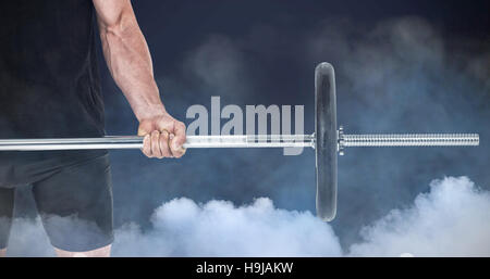 Zusammengesetztes Bild eines Bodybuilders schwere Langhantel Gewichte heben Stockfoto