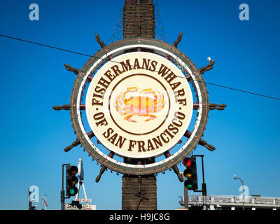 Ein Blick auf die berühmte Fishermans Wharf in San Francisco, Kalifornien Sign. Stockfoto