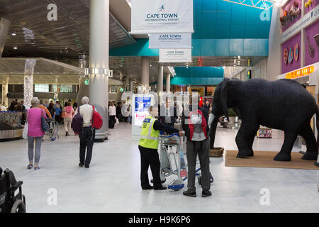 Sicherheit am internationalen Flughafen Kapstadt, Südafrika Stockfoto