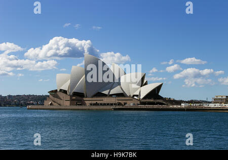 Das Sydney Opera House ist ein Multi-Veranstaltungsort Performing Arts Centre in Sydney, Australien. Stockfoto