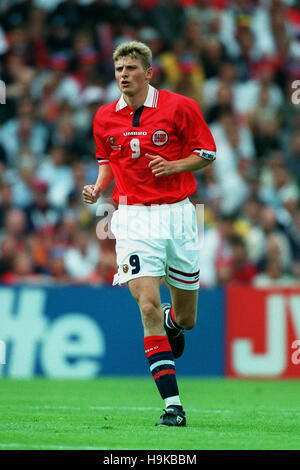 TORE André FLO Norwegen & CHELSEA FC 16. Juni 1998 Stockfoto