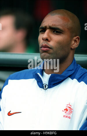 PIERRE VAN HOOIJDONK HOLLAND & NOTTINGHAM FOREST FC 25. Juni 1998 Stockfoto