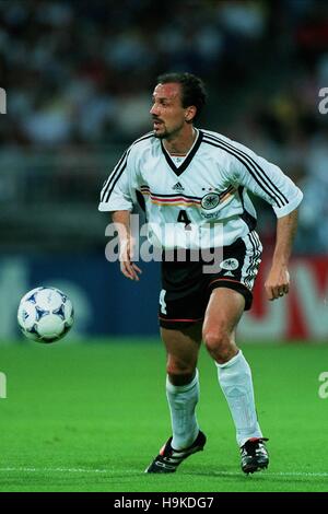 Jürgen KOHLER Deutschland & BORUSSIA DORTMUND FC 4. Juli 1998 Stockfoto