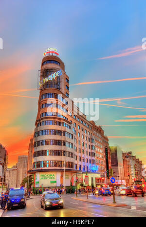 AAS-Gebäude an der Gran Via Straße in Madrid, Spanien Stockfoto