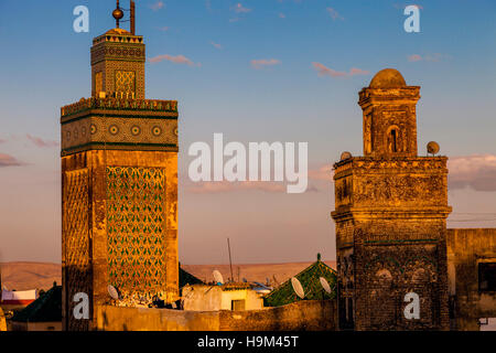 Minarette In der Medina, Fes el Bali, Fes, Marokko Stockfoto