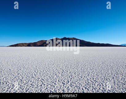 Bolivien, Potosi Department, Daniel Campos Provinz, Blick auf den Salar de Uyuni, der größte Salz Wohnung in der Welt. Stockfoto