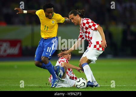 ZE ROBERTO DADO PRSO KLASNIC Brasilien gegen Kroatien BERLIN Deutschland 13. Juni 2006 Stockfoto
