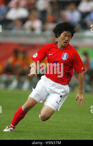 JI-SUNG PARK KOREA Republik & Mann GEEINTEN Weltcup FRANKFURT Deutschland 13. Juni 2006 Stockfoto