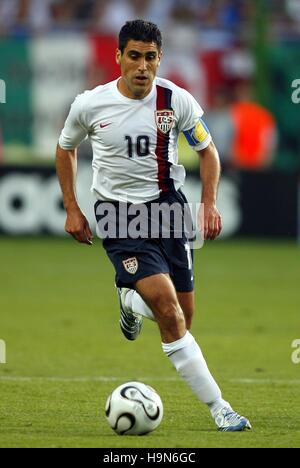 CLAUDIO REYNA Vereinigte Staaten MANCHESTER CITY WM KAISERSLAUTERN Deutschland 17. Juni 2006 Stockfoto