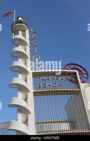 Blackpool Pleasure Beach und Casino in Lancashire, Vereinigtes Königreich Stockfoto