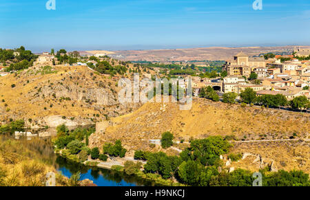 Ansicht von Toledo über dem Tejo-Fluss in Spanien Stockfoto