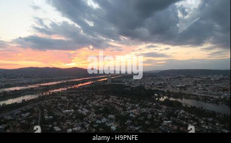 Sonnenuntergang über Vienna Hauptstadt Österreichs Stockfoto