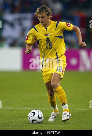 MAXIM KALINITSCHENKO UKRAINE & SPARTAK Moskau WM AOL ARENA HAMBURG Deutschland 30. Juni 2006 Stockfoto