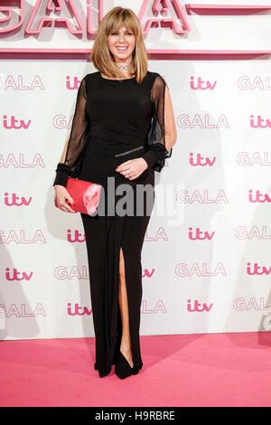 London Palladium, UK. 24. November 2016. Kate Garraway besucht die ITV-Gala am 24.11.2016 im London Palladium. Personen im Bild: Kate Garraway. Picture by Credit: Julie Edwards/Alamy Live-Nachrichten Stockfoto