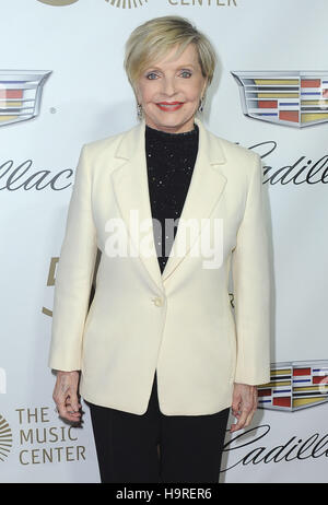 LOS ANGELES, CA - 1 APRIL: Florence Henderson auf dem Music Center 50. Jahrestag-Launch-Party im Dorothy Chandler Pavilion am Music Center am 1. April 2014 in Los Angeles, California.MPIPG/MediaPunch Stockfoto