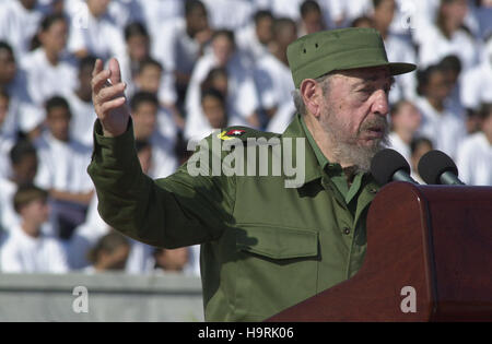 Kubanische Präsident Fidel Castro sprechen. 2000 in Havanna, Kuba. Bildnachweis: Jorge Rey/MediaPunch Stockfoto