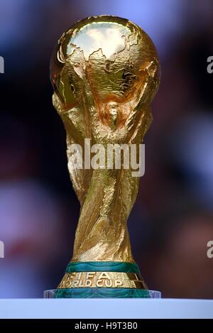 FIFA WORLD CUP TROPHY Italien V Frankreich Olympiastadion BERLIN Deutschland 9. Juli 2006 Stockfoto