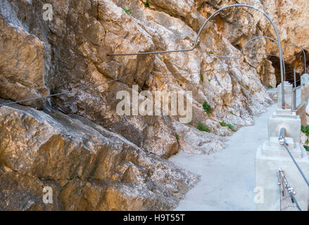 "El Caminito del Rey" (King es wenig Pfad), weltweit die meisten gefährlichen Fußweg wiedereröffnet im Mai 2015. Ardales (Málaga), Spanien. Stockfoto