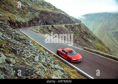 Audi R8 V10 Plus, Timmelsjoch, Tirol, Österreich Stockfoto