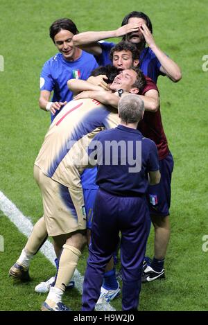 Italien Italien gegen Frankreich OLYMPIASTADION BERLIN Deutschland feiern 9. Juli 2006 Stockfoto